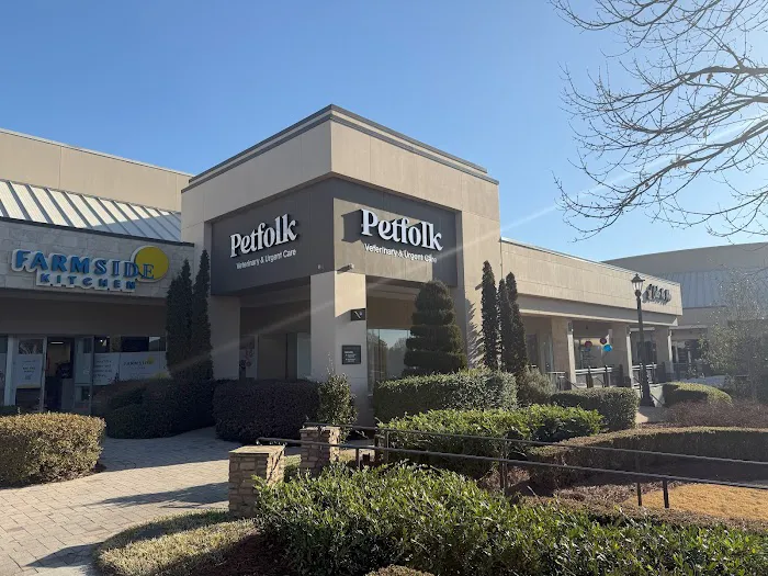 Petfolk Veterinary & Urgent Care - Cary Picture 9