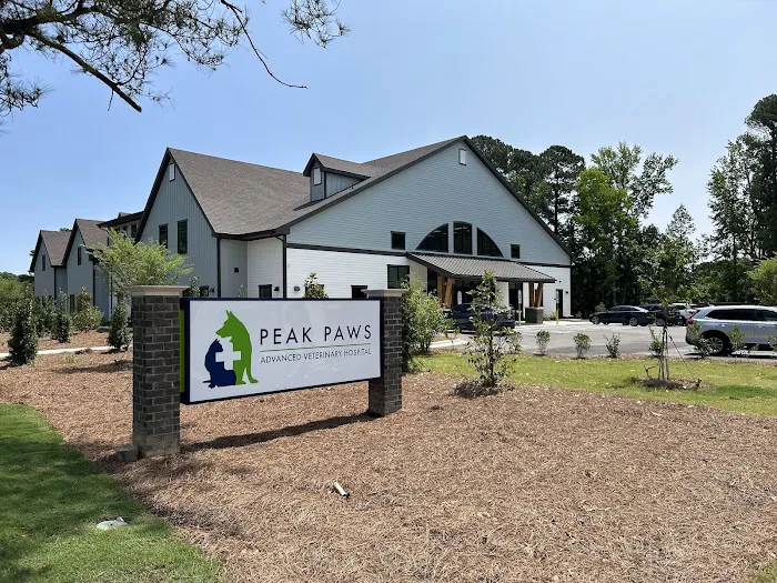 Peak Paws Advanced Veterinary Hospital Picture 3