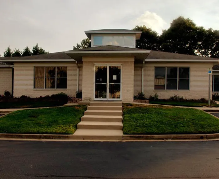 VCA Three Notch Animal Hospital Picture 3