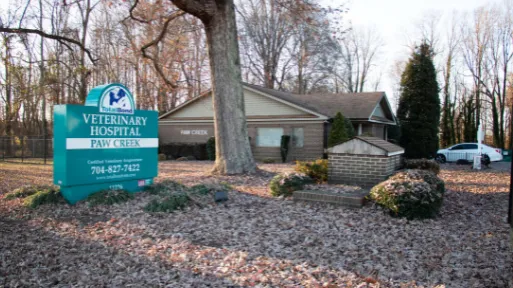TotalBond Veterinary Hospital at Paw Creek Picture 7