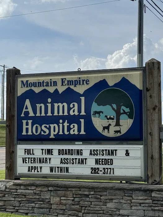 Mountain Empire Small Animal Hospital Picture 2