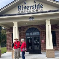 Riverside Veterinary Hospital: Meachem Chandra DVM ico