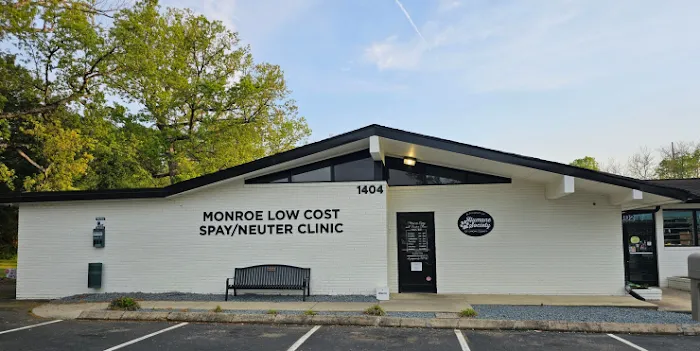 Monroe Low Cost Spay/Neuter Clinic Picture 10