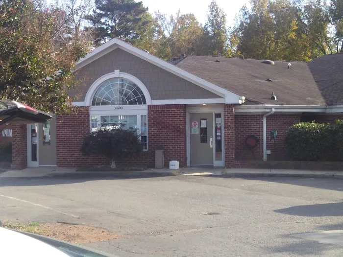Matthews Animal Clinic Picture 6