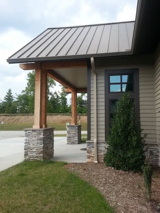 Tryon Equine Hospital Picture 5