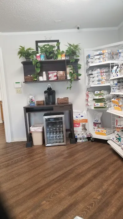 All Creatures Animal Clinic Picture 1