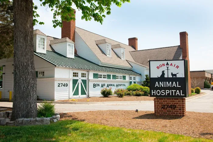 Bon Air Animal Hospital Picture 7