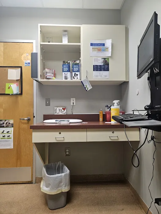 Centralia Animal Hospital Picture 5
