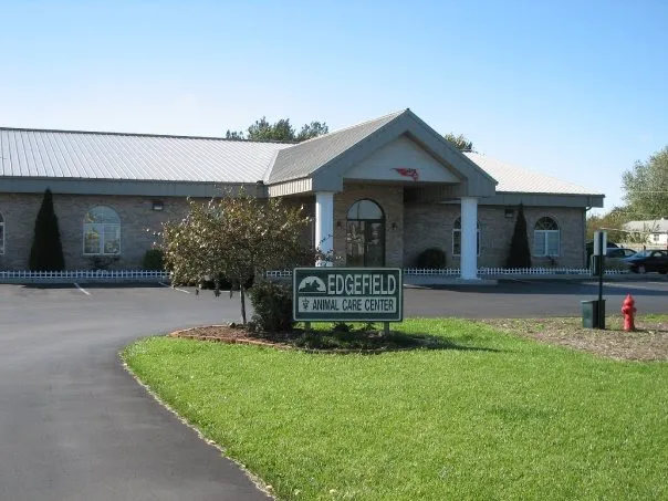 Edgefield Animal Care Center Picture 10