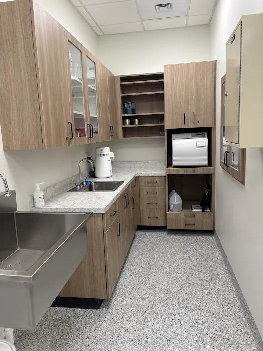 Charlotte Veterinary Hospital Picture 9