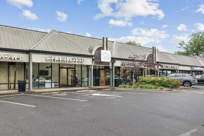 Charlotte Veterinary Hospital Picture 4