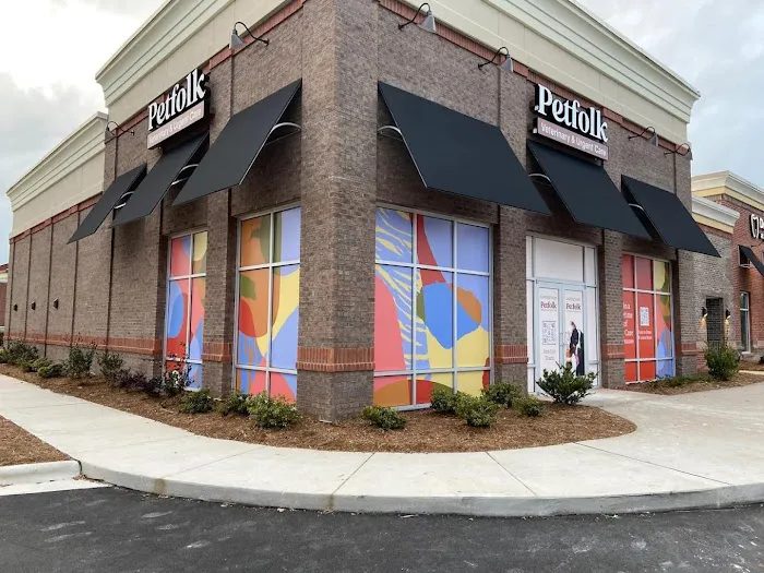 Petfolk Veterinary & Urgent Care - Holly Springs Picture 6