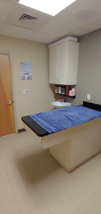 White Oak Veterinary Hospital Picture 2