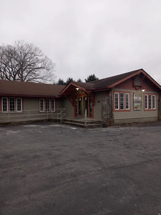 White Oak Veterinary Hospital Picture 1