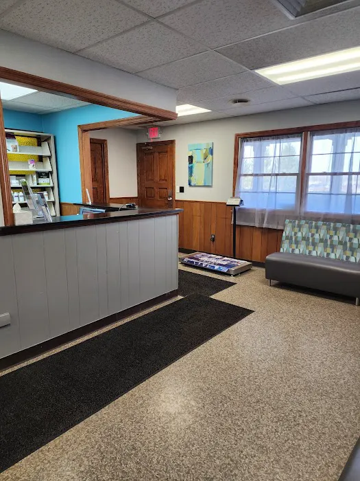 Mad River Vet Hospital East Picture 1