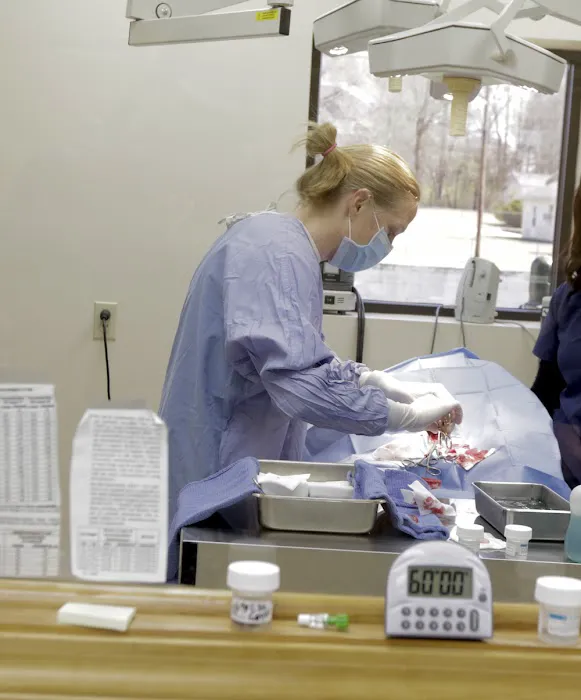 Heartland Animal Hospital Picture 2