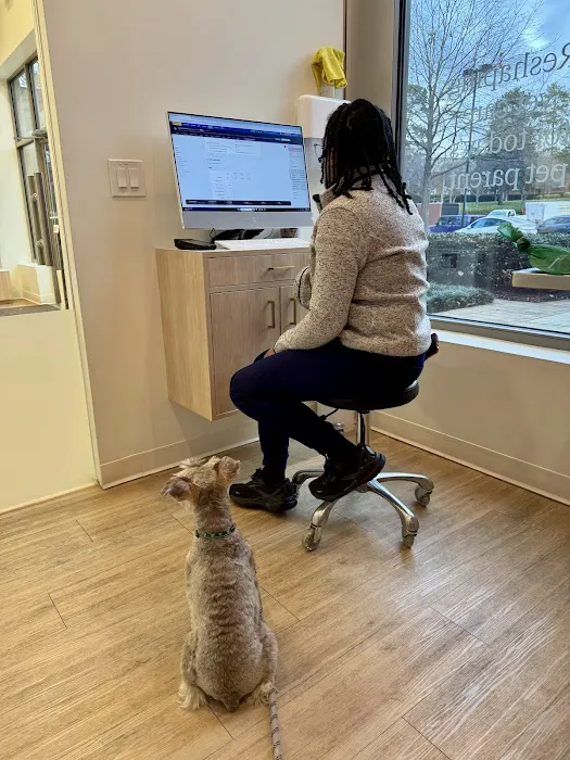 Petfolk Veterinary & Urgent Care - Ballantyne Picture 1