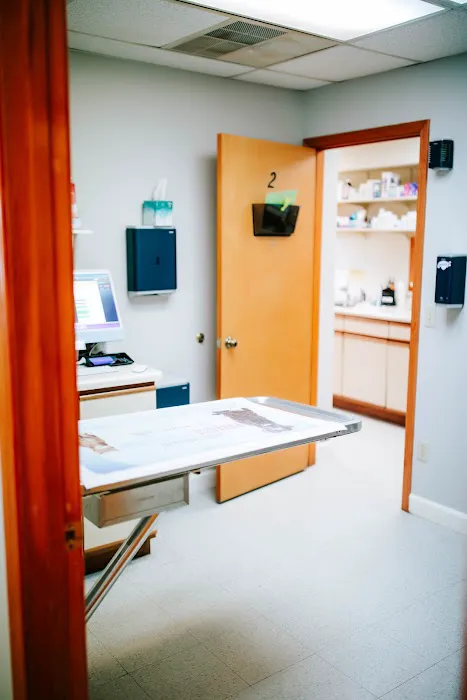 Mills River Animal Clinic Picture 9