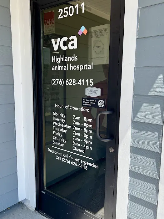 VCA Highlands Animal Hospital Picture 9