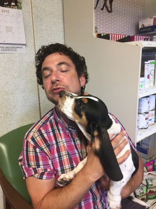 Veterinary Associates Animal Hospital Picture 3