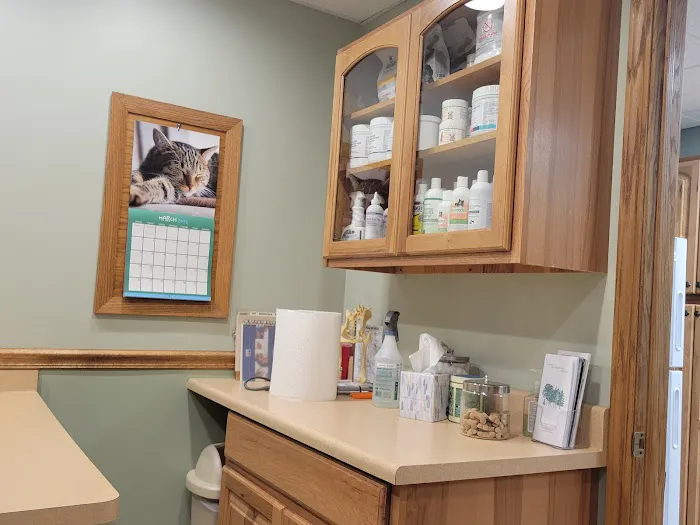 Custis Veterinary Hospital Picture 1