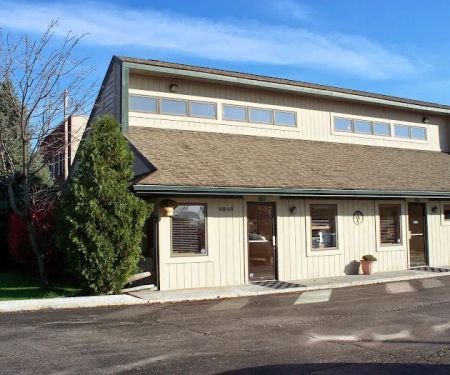 Shoreland Animal Hospital
