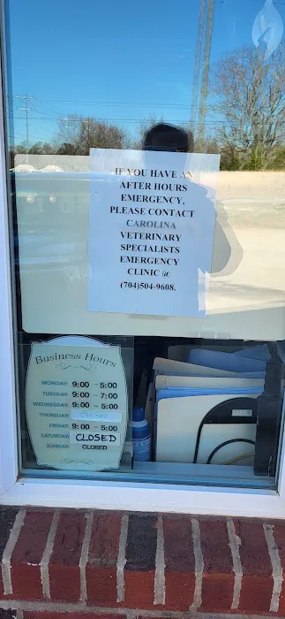 Carolina Place Animal Hospital Picture 6
