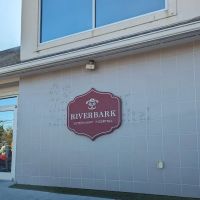 Riverbark Veterinary Hospital ico