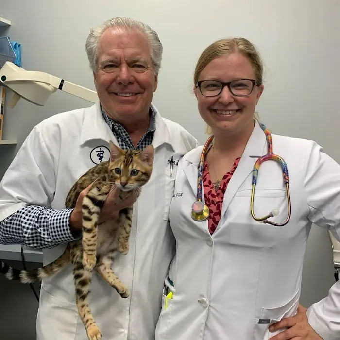 PetCare Animal Hospital Picture 6
