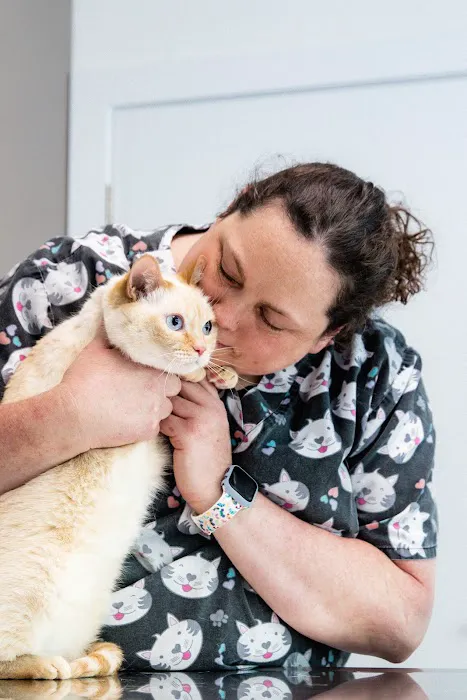Camargo Animal Hospital Picture 9