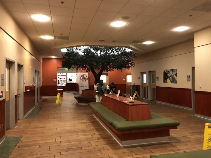 San Francisco SPCA Veterinary Hospital Picture 9