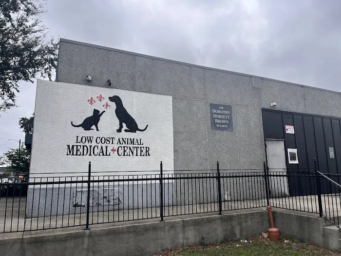 Low Cost Animal Medical Center Picture 4