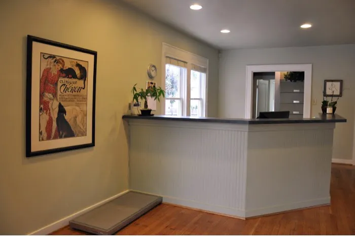 Animal Dermatology Clinic Picture 6