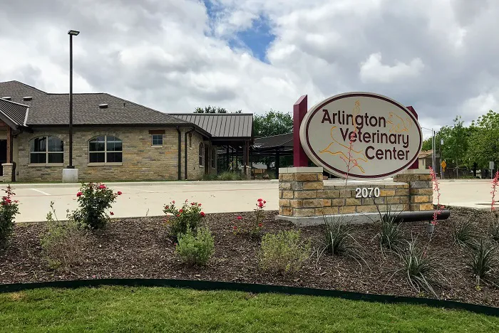 Arlington Veterinary Center Picture 3