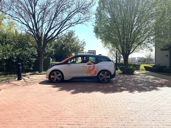 ReadiVet Urgent Care + At-Home Mobile Care Picture 7