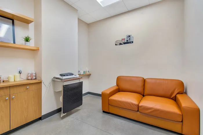Sploot Veterinary Care - Commons Park Picture 6