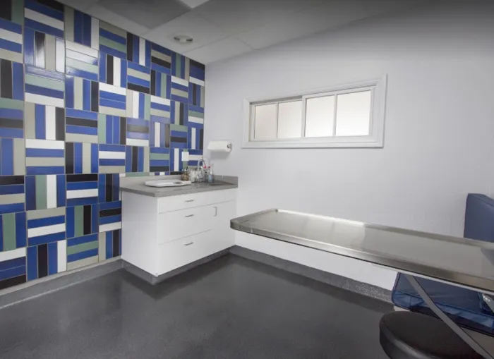Providence Veterinary Clinic - West Picture 2