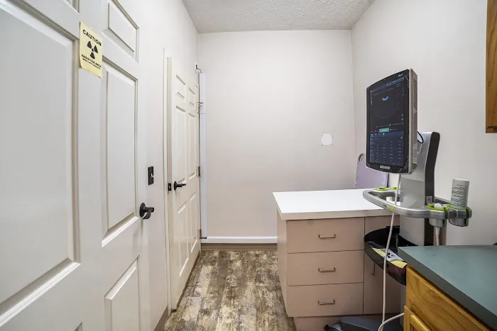 Hope Mills Road Animal Hospital Picture 1
