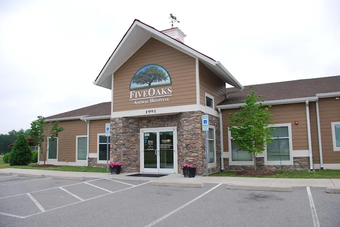 Five Oaks Animal Hospital Picture 1