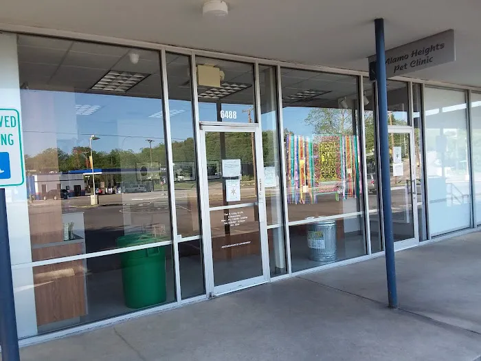 Alamo Heights Pet Clinic Picture 3
