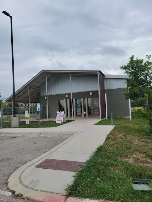 SNAP Spay-Neuter & Animal Wellness Clinic - San Antonio at Brooks Picture 2