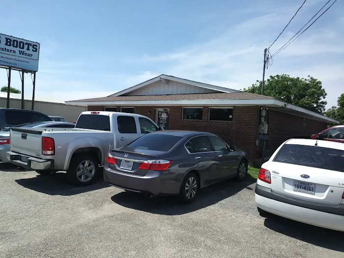 Rigsby Veterinary Clinic Picture 9