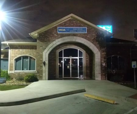 VCA Oak Hills Animal Hospital
