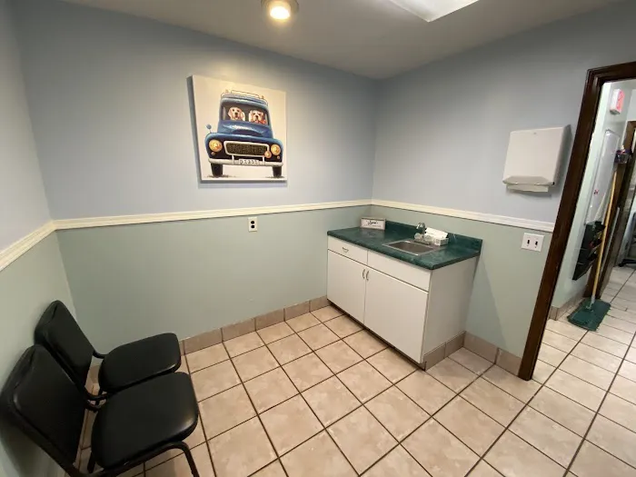Rockville Road Animal Hospital Picture 2
