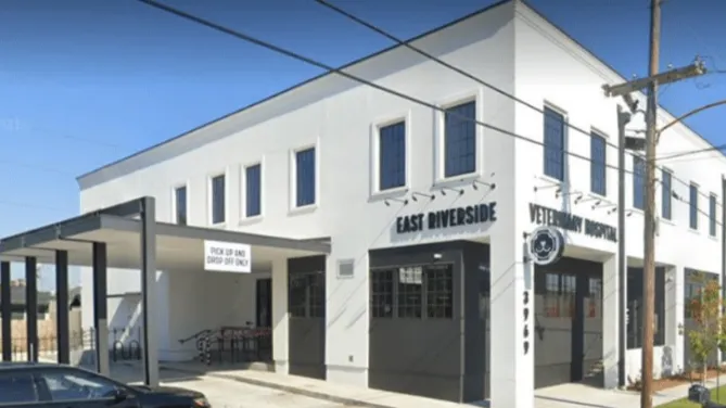 East Riverside Veterinary Hospital Picture 2