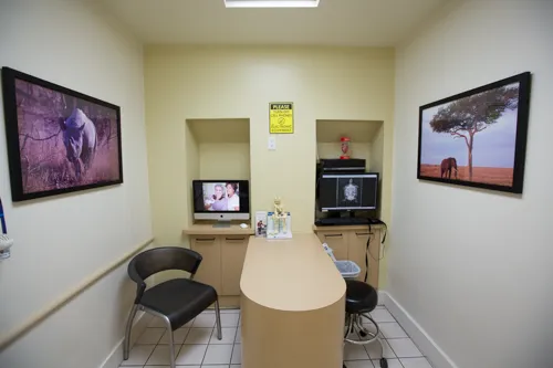Long Beach Animal Hospital Picture 3