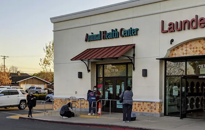 Pet Care Animal Hospital Picture 1