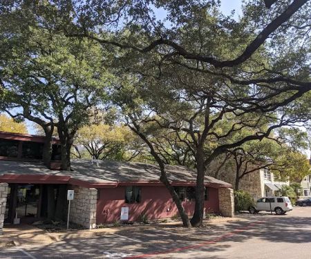 PAZ Veterinary West