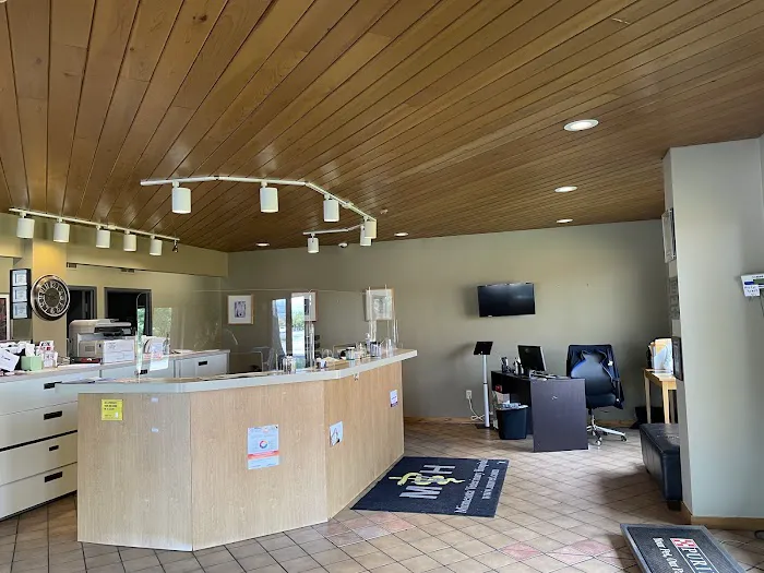 Minnesota Veterinary Hospital Picture 3