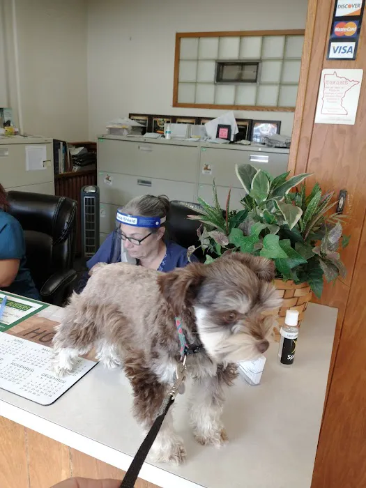 Pomeroy's Animal Hospital Picture 4